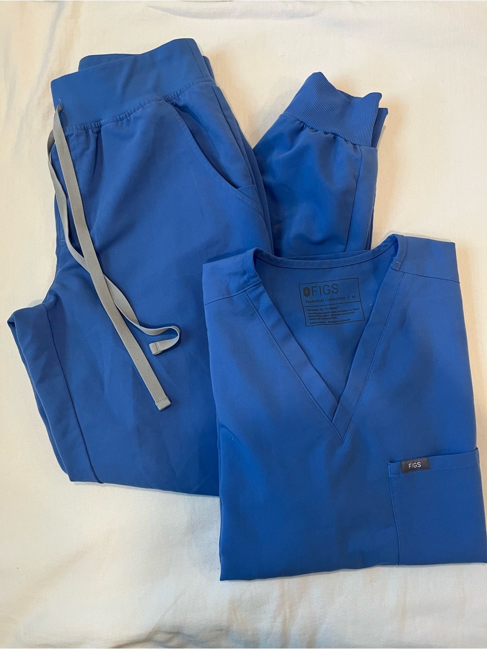 FIGS Scrub Set S/M Ceil Blue